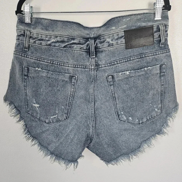 NWT Rocky rollers high cut notch waist distressed‎ jean shorts size 29 - Picture 3 of 7